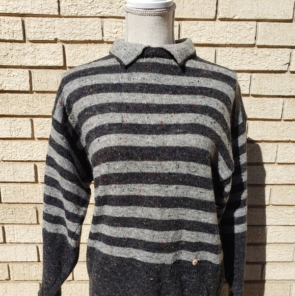 Vintage Sweater Small Gray Stripes Acrylic Wool Retro Funky Streetwear - Picture 6 of 6